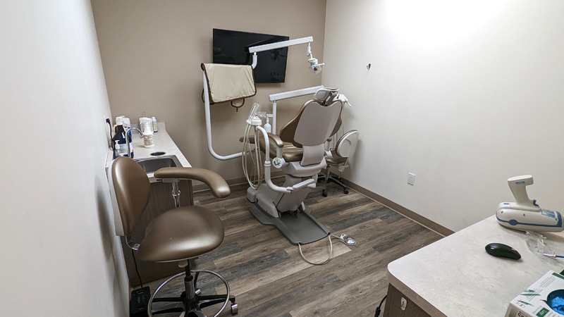 22 - 222 Northridge California Dental Office For Sale - Southern California  Dental Broker | Dental Practice Sales and Transitions