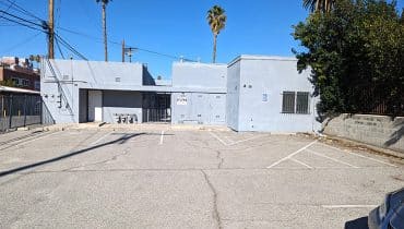 23 – 299 Van Nuys Dental Building