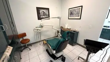 24 – 578 Santa Ana