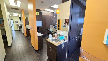 25 – 567 Tustin