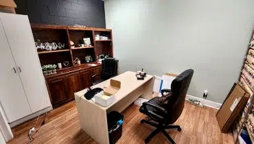 25 – 229 Santa Clarita
