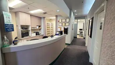 25 – 620 Bakersfield