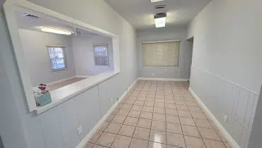 25 – 286 Huntington Park