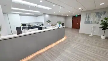 25 – 207 West Covina