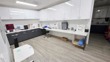 25 – 207 West Covina