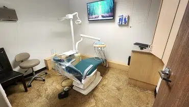 25 – 564 Huntington Beach