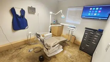 25 – 564 Huntington Beach