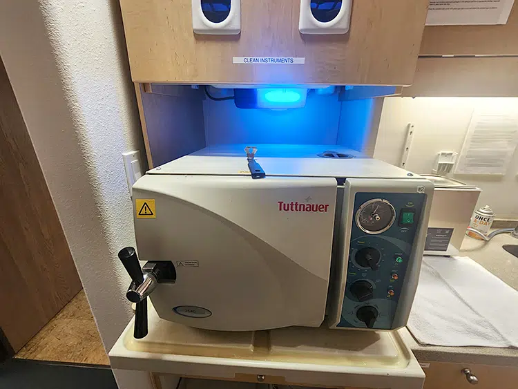 25 – 564 Huntington Beach