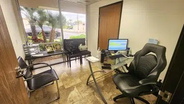 25 – 564 Huntington Beach