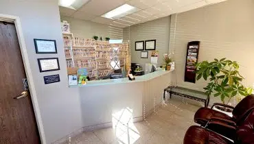 25 – 279 Tarzana