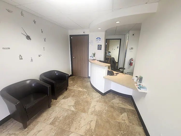 25 – 564 Huntington Beach