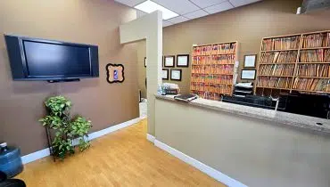 25 – 585 San Juan Capistrano