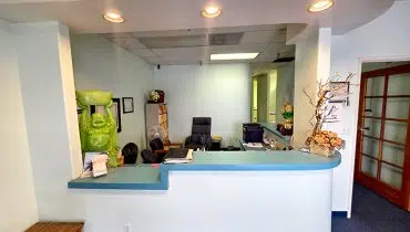 25 – 537 Santa Ana