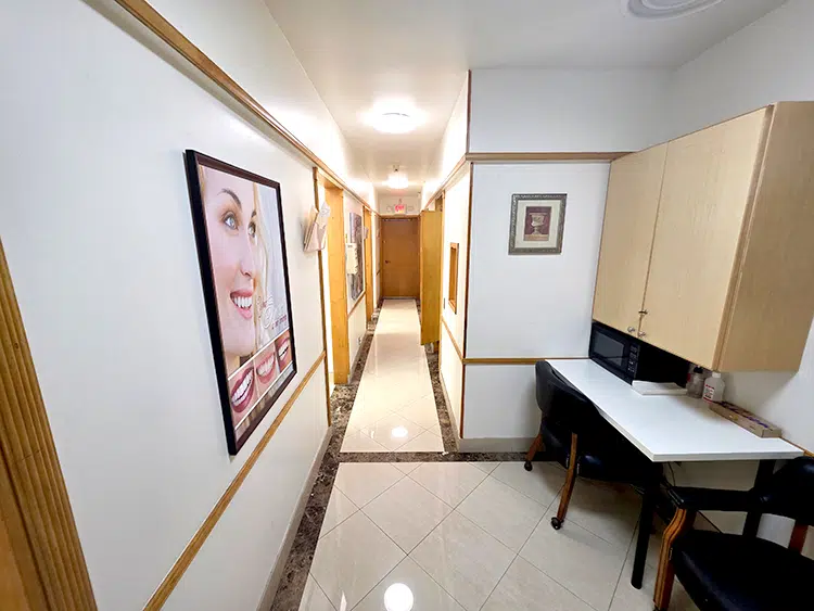 25 – 234 San Fernando