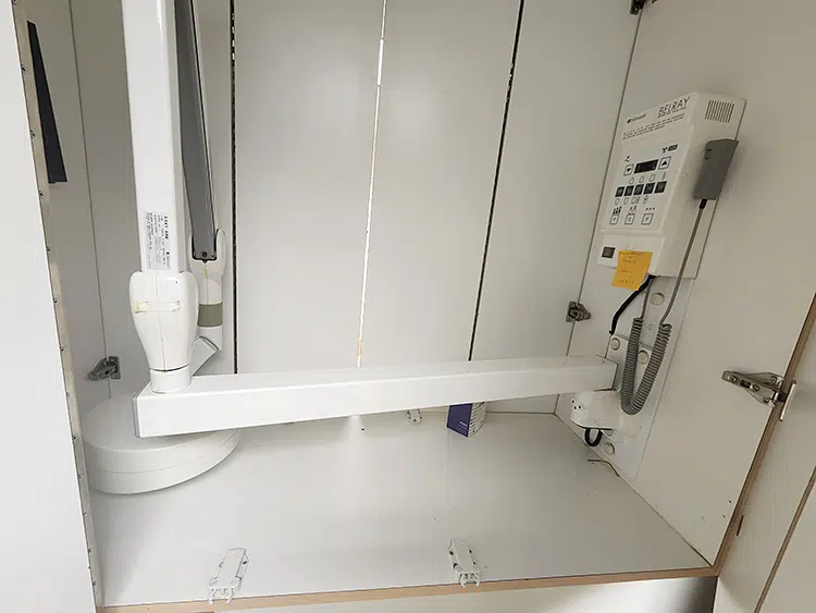 25 – 564 Huntington Beach