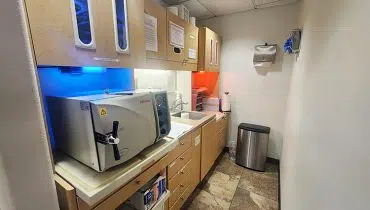 25 – 564 Huntington Beach