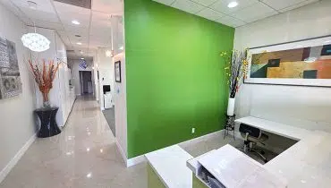 25 – 503 Garden Grove