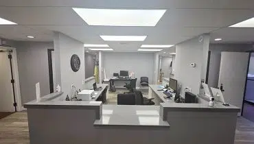 25 – 572 Santa Ana