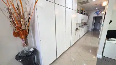 25 – 503 Garden Grove