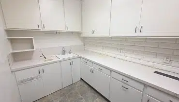 25 – 575 Fountain Valley