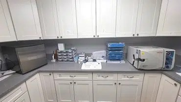 25 – 572 Santa Ana