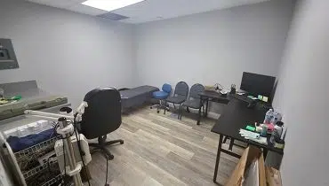 25 – 572 Santa Ana